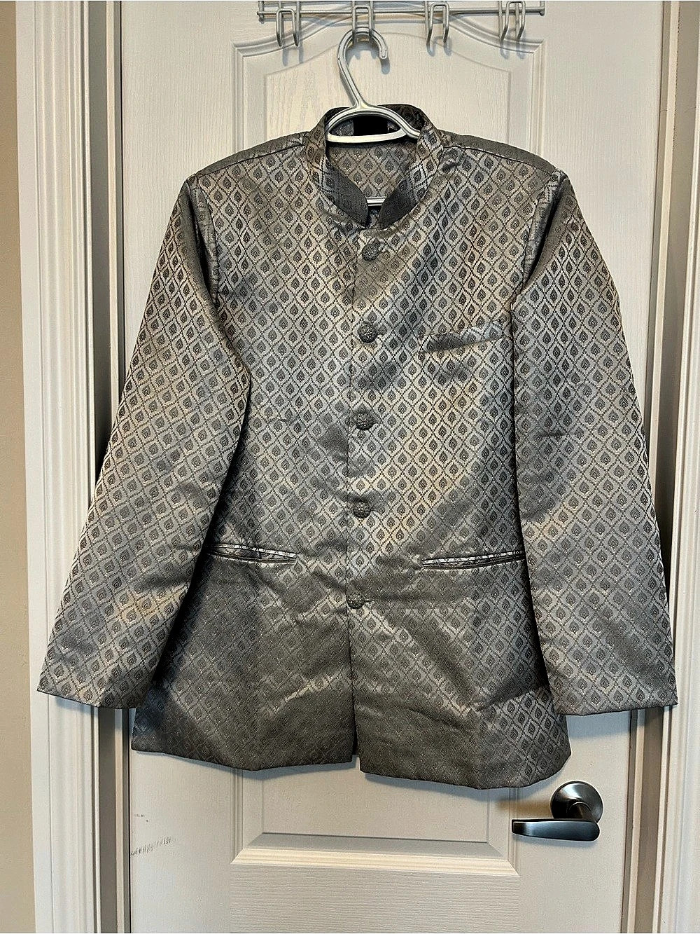 Men’s Silver Brocade Sherwani Top